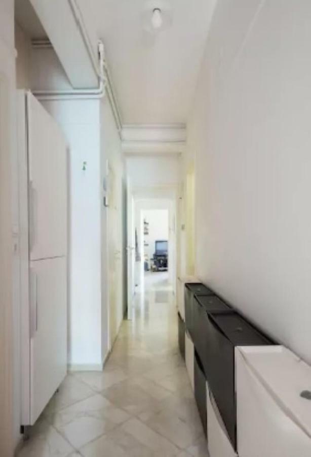 At Trendy Glyfada'S Center Apartman Athén Kültér fotó